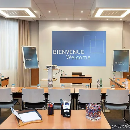 Novotel Centre Part-dieu 4* ליון